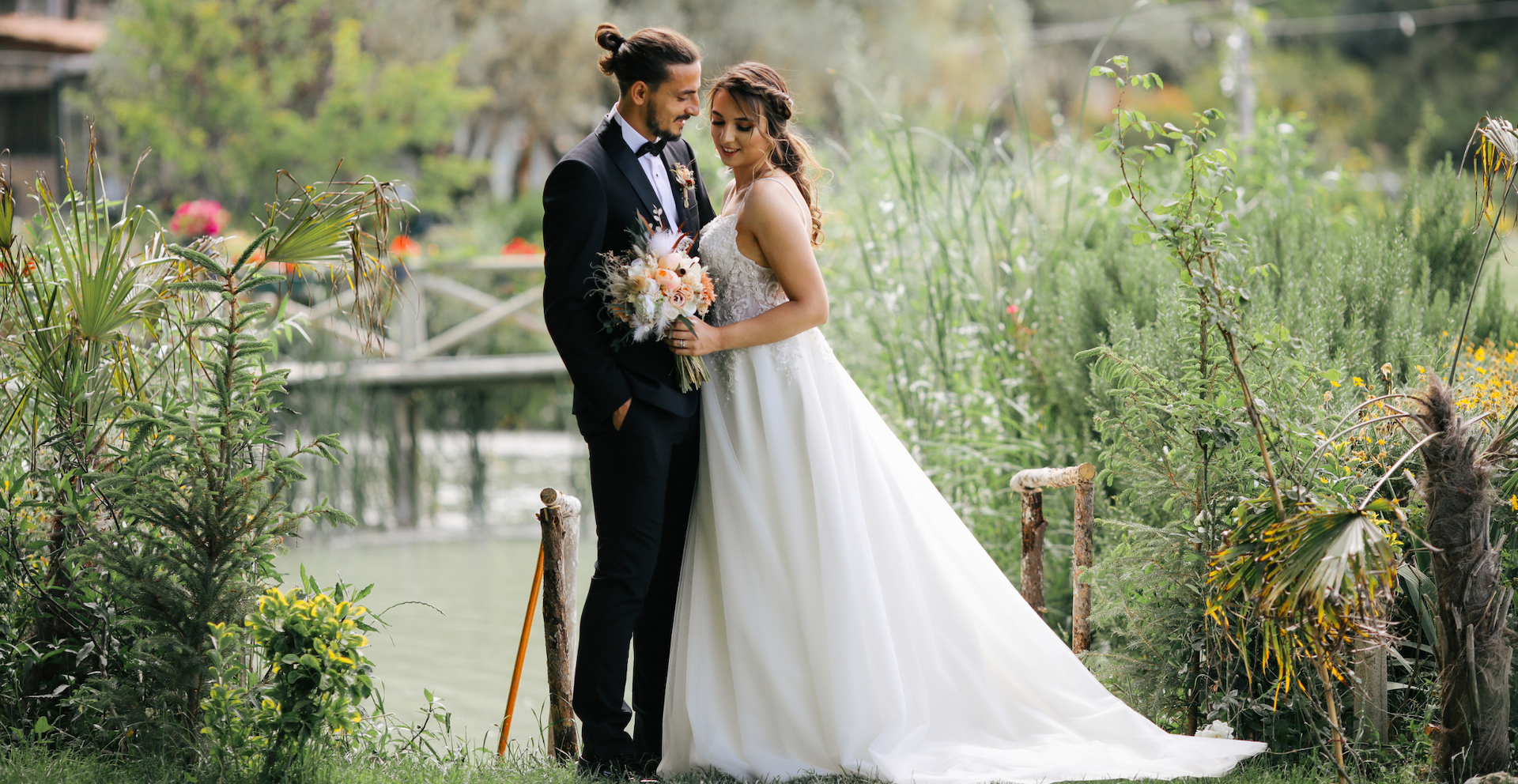 A couple discussing the challenges that arise without a prenup